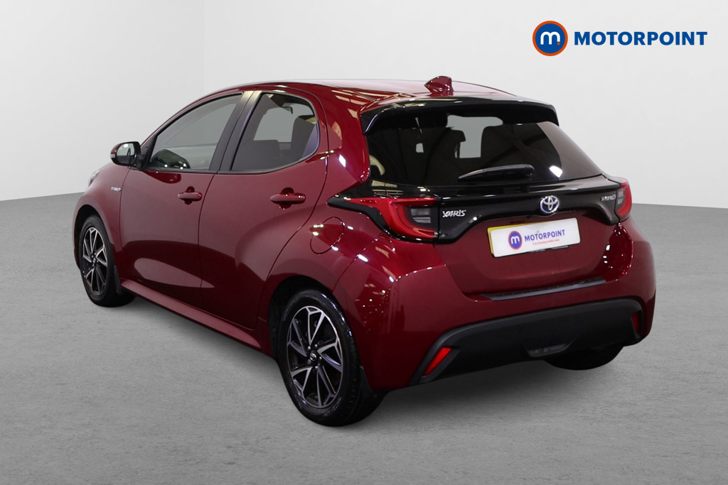 Toyota Yaris Design Automatic Petrol-Electric Hybrid Hatchback - Stock Number (1548600) - Passenger side rear corner