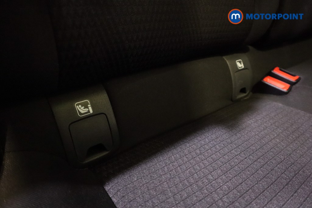 Nissan Qashqai N-Connecta Manual Petrol SUV - Stock Number (1548877) - 21st supplementary image