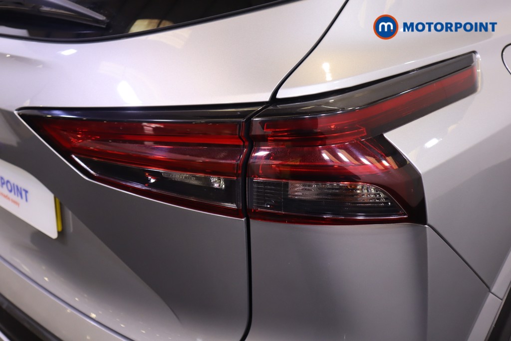 Nissan Qashqai N-Connecta Manual Petrol SUV - Stock Number (1548877) - 23rd supplementary image