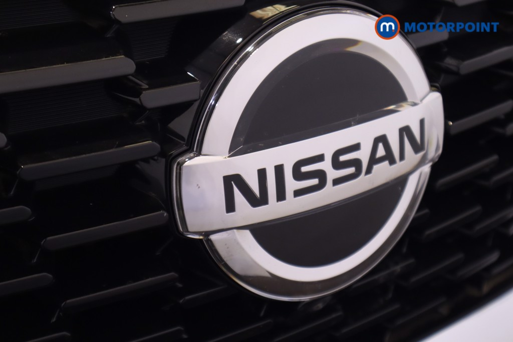 Nissan Qashqai N-Connecta Manual Petrol SUV - Stock Number (1548877) - 26th supplementary image