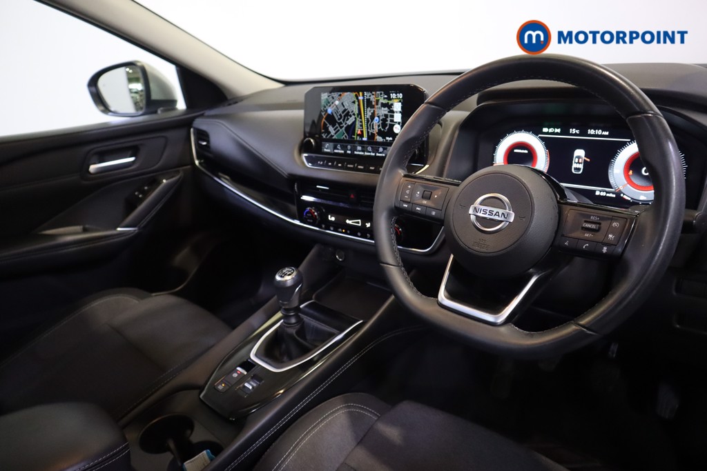 Nissan Qashqai N-Connecta Manual Petrol SUV - Stock Number (1548877) - 1st supplementary image
