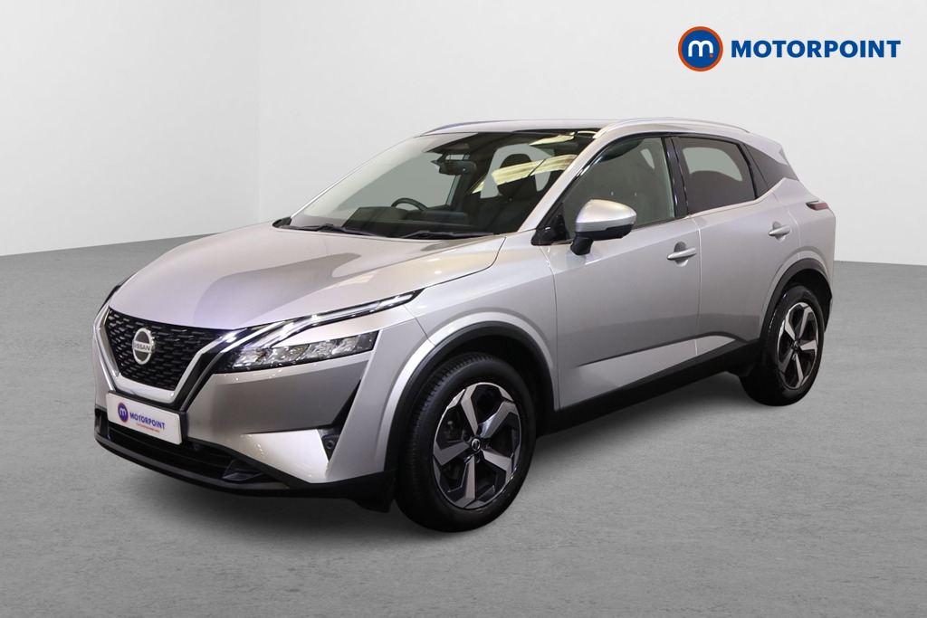Nissan Qashqai N-Connecta Manual Petrol SUV - Stock Number (1548877) - Passenger side front corner