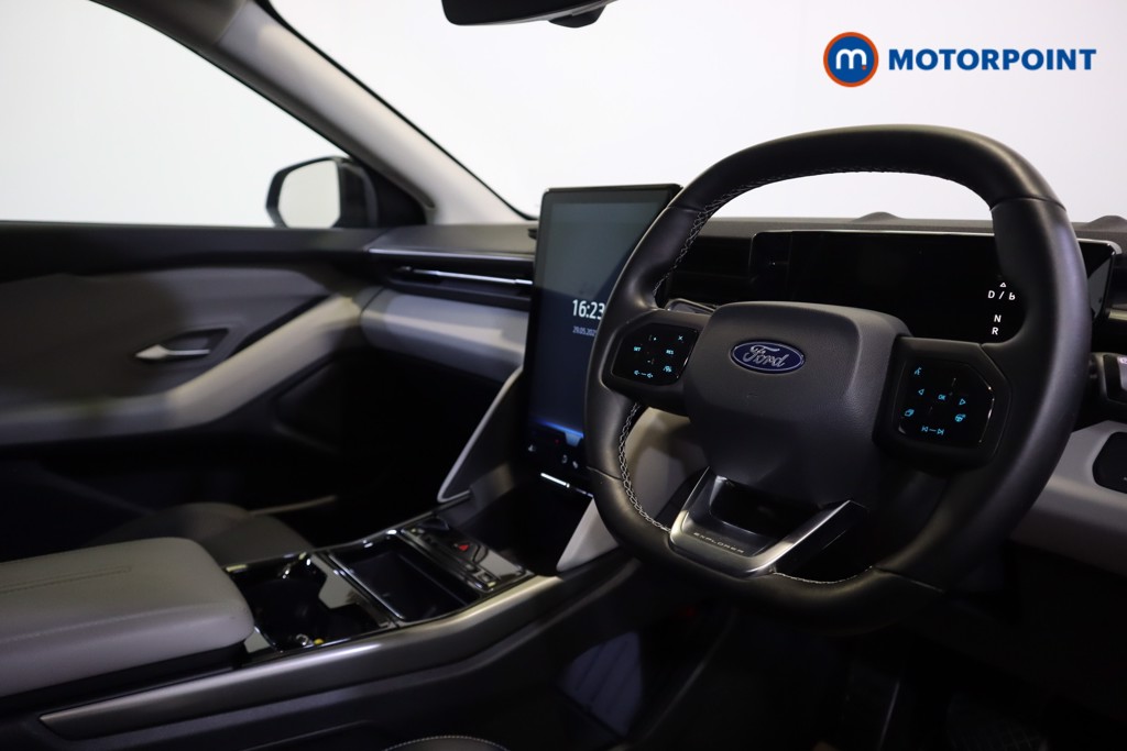 Ford Explorer Select Automatic Electric SUV - Stock Number (1549596) - 1st supplementary image