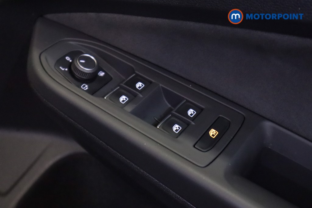 Volkswagen Golf GTI Manual Petrol Hatchback - Stock Number (1549610) - 13th supplementary image