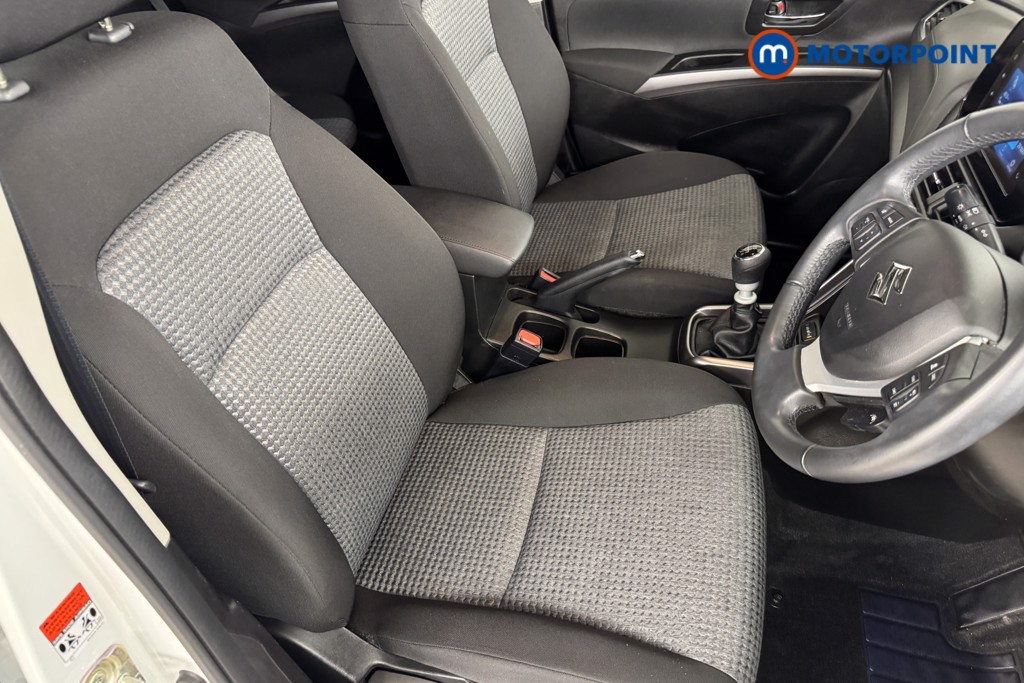 Suzuki S-Cross Motion Manual Petrol-Electric Hybrid SUV - Stock Number (1549799) - 5th supplementary image