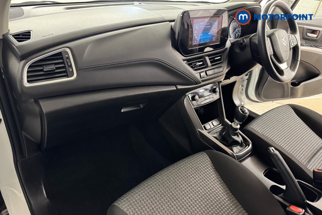 Suzuki S-Cross Motion Manual Petrol-Electric Hybrid SUV - Stock Number (1549799) - 8th supplementary image