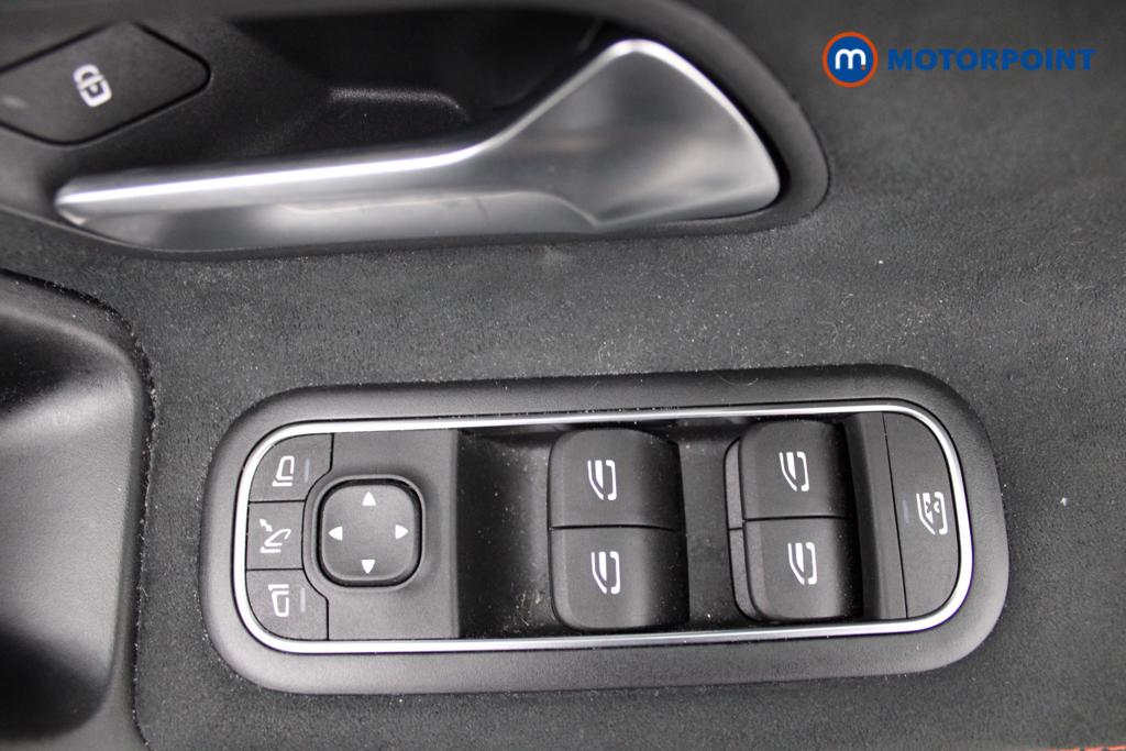 Mercedes-Benz A Class Amg Line Automatic Petrol Hatchback - Stock Number (1550199) - 19th supplementary image