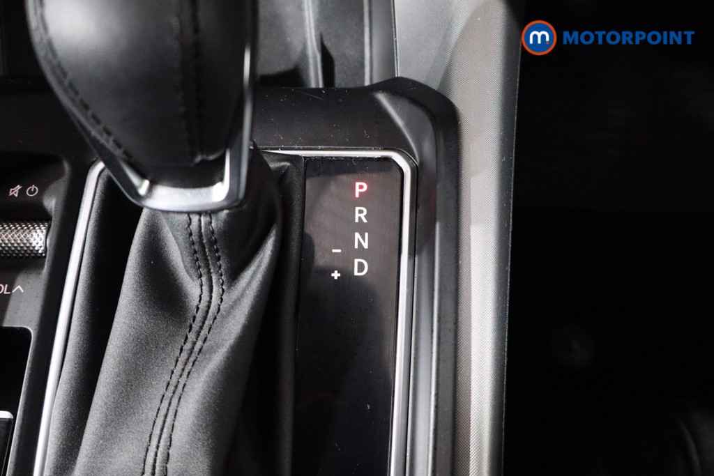 Alfa Romeo Tonale Veloce Automatic Petrol Plug-In Hybrid SUV - Stock Number (1550301) - 16th supplementary image