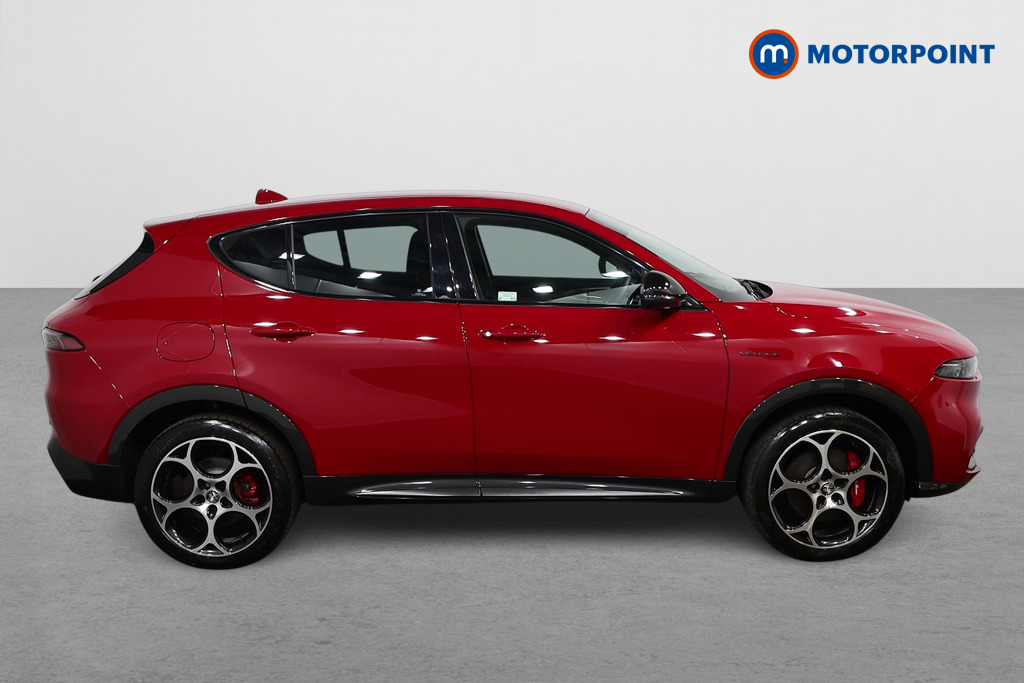 Alfa Romeo Tonale Veloce Automatic Petrol Plug-In Hybrid SUV - Stock Number (1550301) - Drivers side