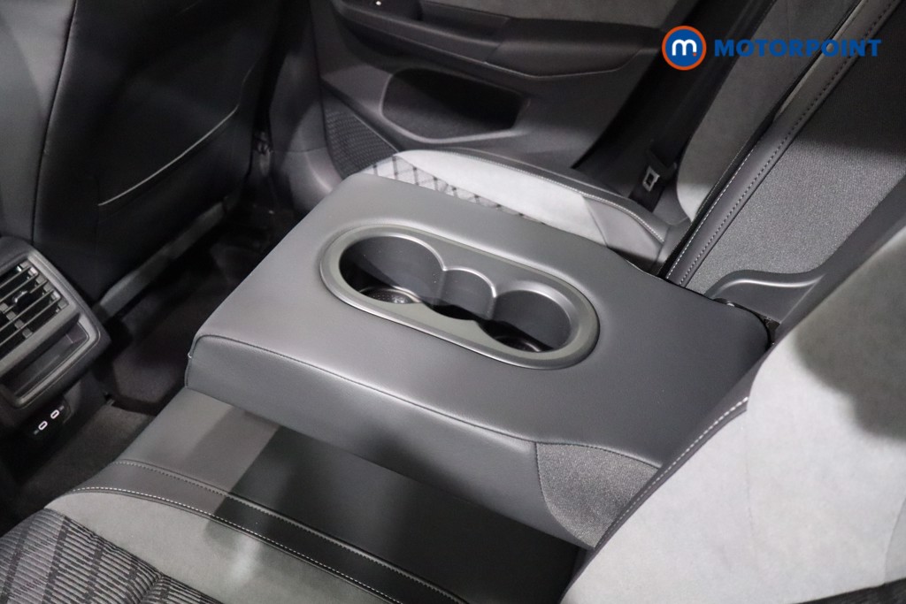 Volkswagen Golf R-Line Manual Petrol Hatchback - Stock Number (1550370) - 19th supplementary image