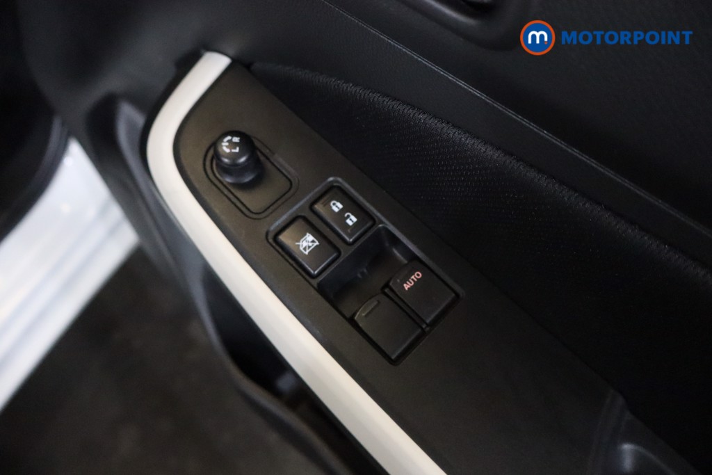Suzuki Swift Sz-L Manual Petrol-Electric Hybrid Hatchback - Stock Number (1550411) - 7th supplementary image