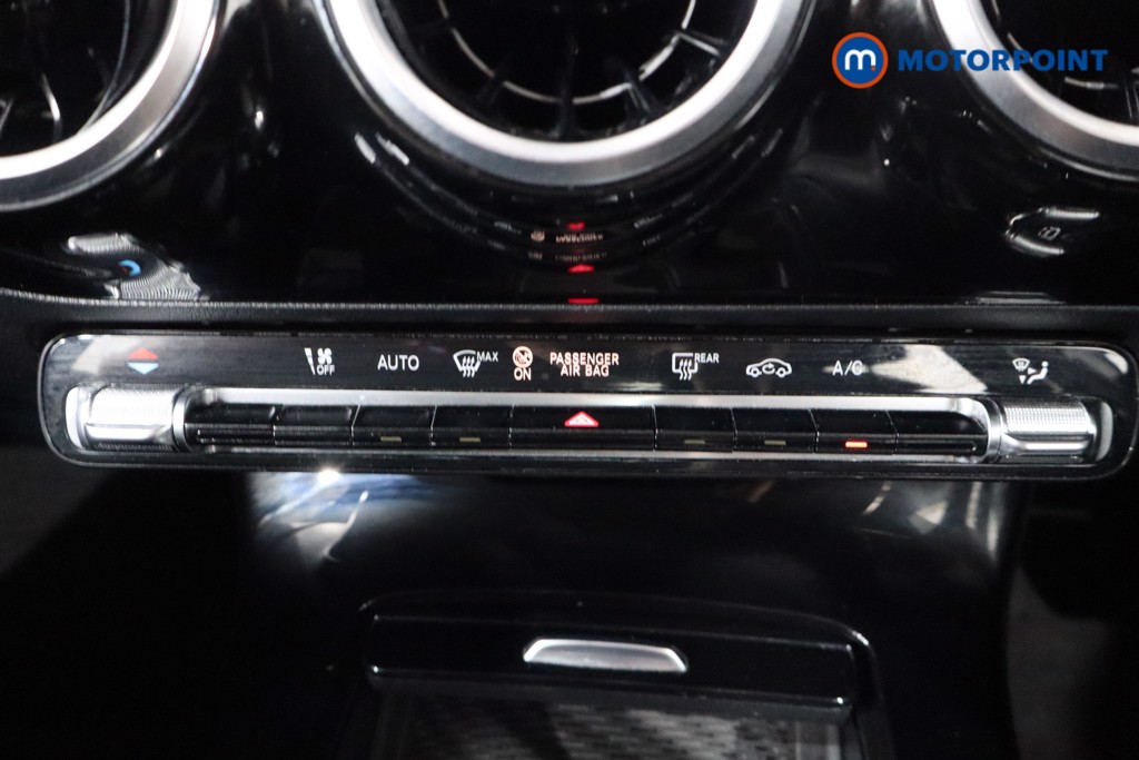Mercedes-Benz A Class Sport Automatic Petrol Hatchback - Stock Number (1527024) - 14th supplementary image