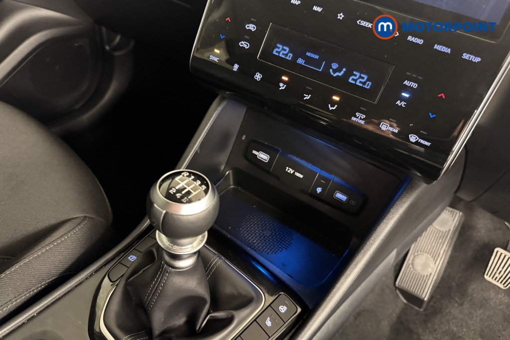 Hyundai Tucson Premium Manual Petrol SUV - Stock Number (1534002) - 11th supplementary image