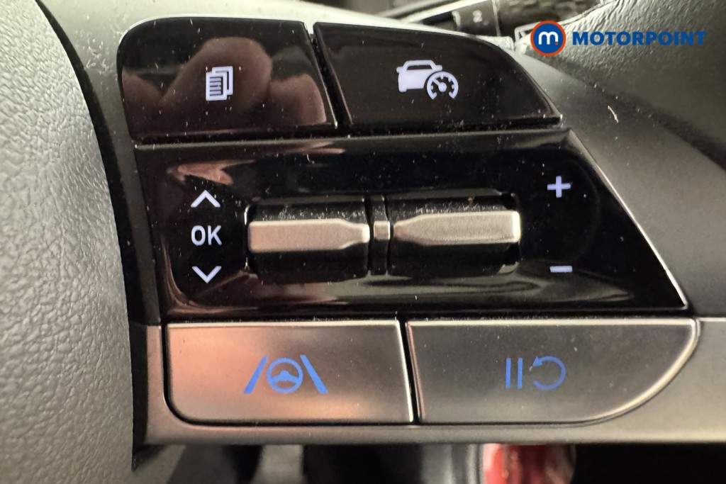 Hyundai Tucson Premium Manual Petrol SUV - Stock Number (1534002) - 14th supplementary image