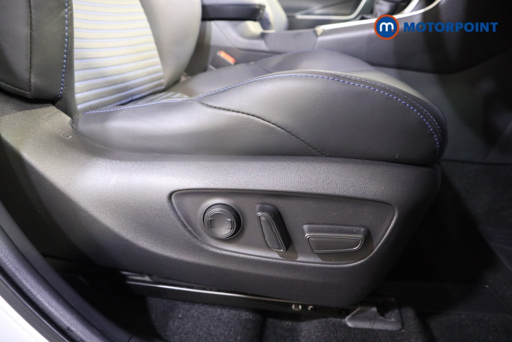 Toyota Rav4 Dynamic Automatic Petrol-Electric Hybrid SUV - Stock Number (1534460) - 10th supplementary image