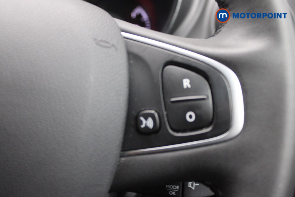 Renault Captur Iconic Manual Petrol SUV - Stock Number (1539220) - 12th supplementary image