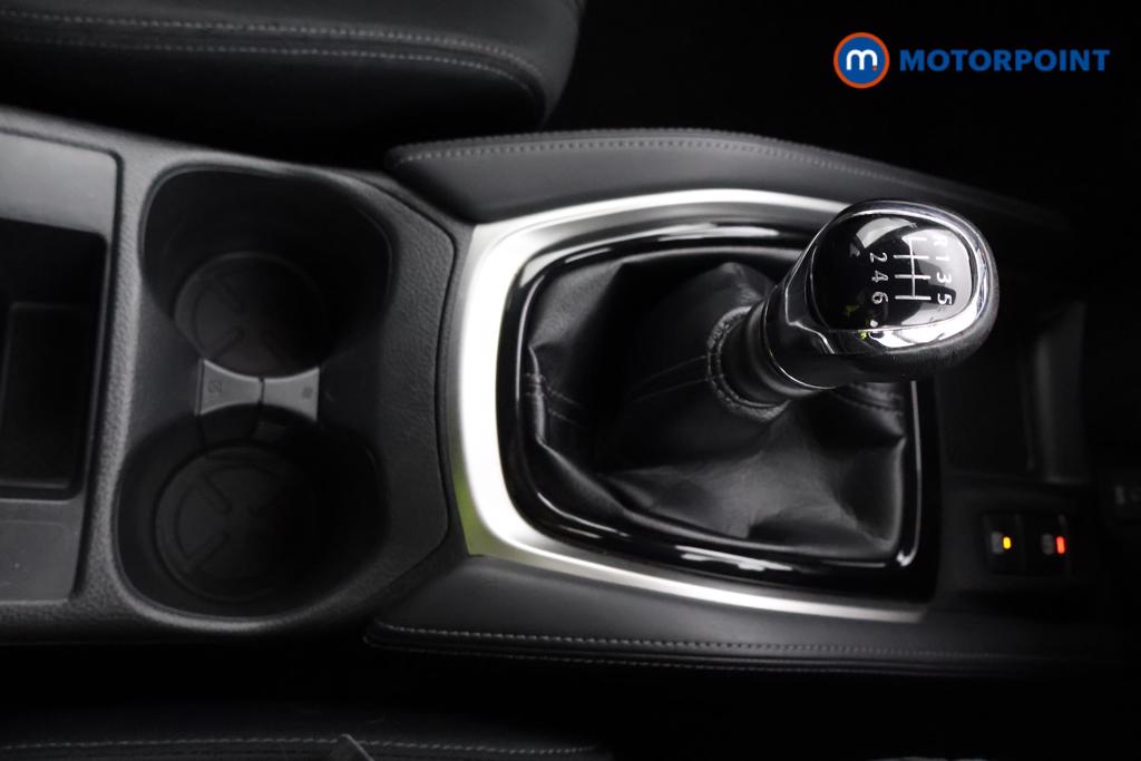 Nissan X-Trail N-Connecta Manual Diesel SUV - Stock Number (1541417) - 6th supplementary image
