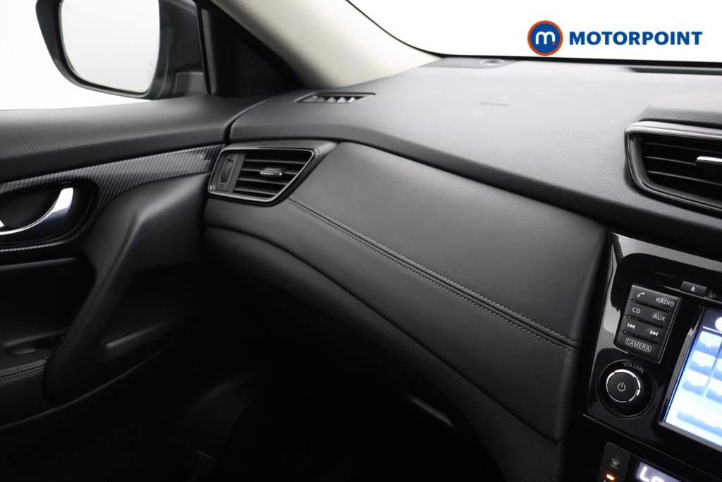 Nissan X-Trail N-Connecta Manual Diesel SUV - Stock Number (1541417) - 7th supplementary image