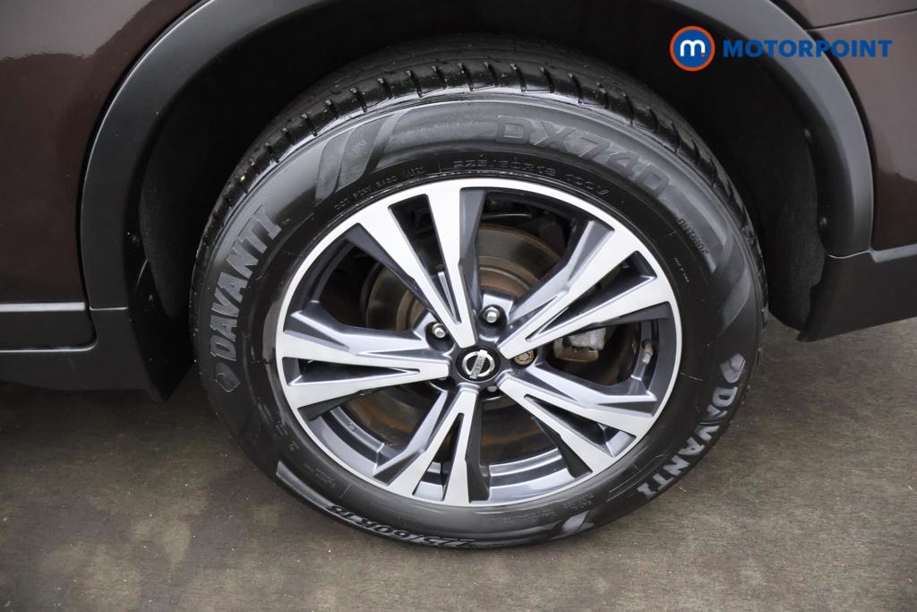 Nissan X-Trail N-Connecta Manual Diesel SUV - Stock Number (1541417) - 16th supplementary image