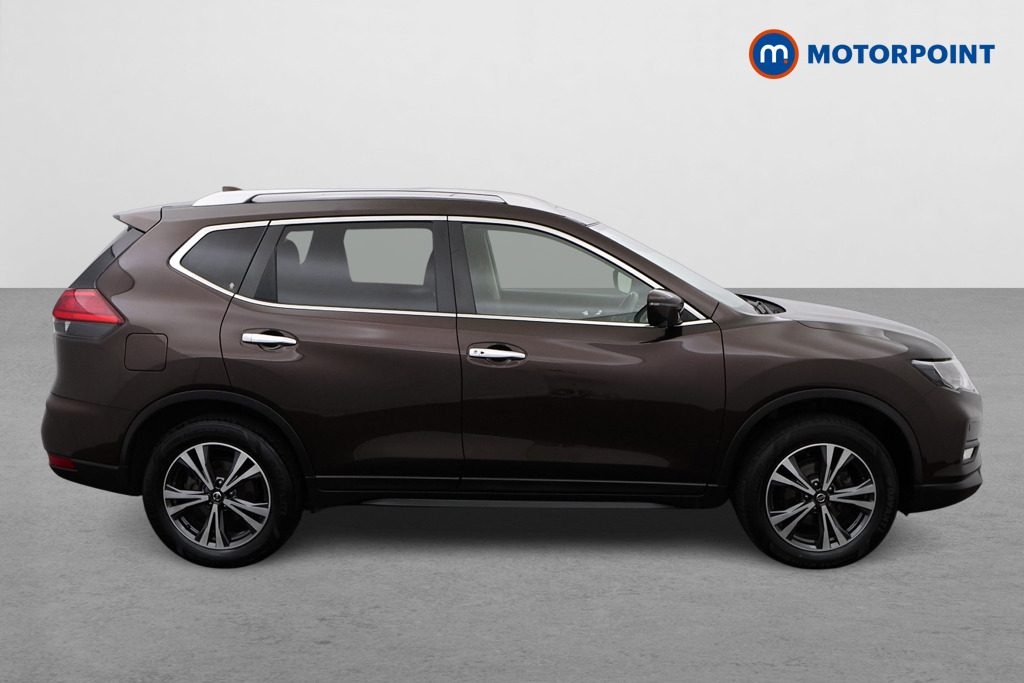 Nissan X-Trail N-Connecta Manual Diesel SUV - Stock Number (1541417) - Drivers side