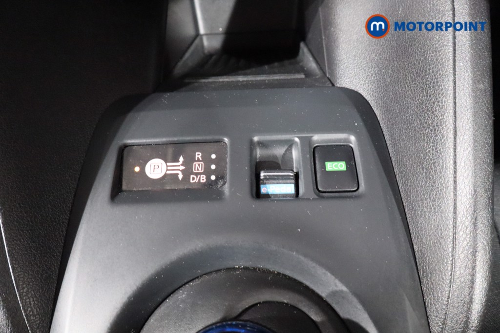 Nissan Leaf Acenta Automatic Electric Hatchback - Stock Number (1541850) - 14th supplementary image