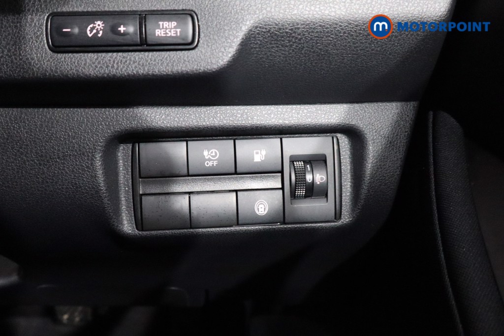Nissan Leaf Acenta Automatic Electric Hatchback - Stock Number (1541850) - 16th supplementary image