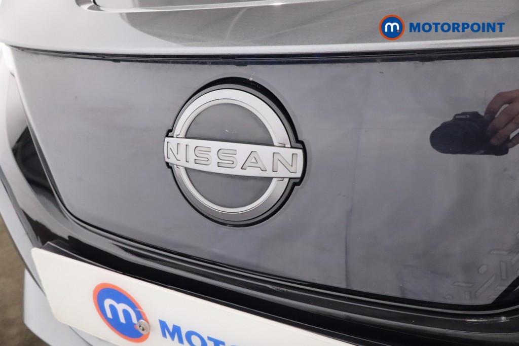 Nissan Leaf Acenta Automatic Electric Hatchback - Stock Number (1541850) - 20th supplementary image