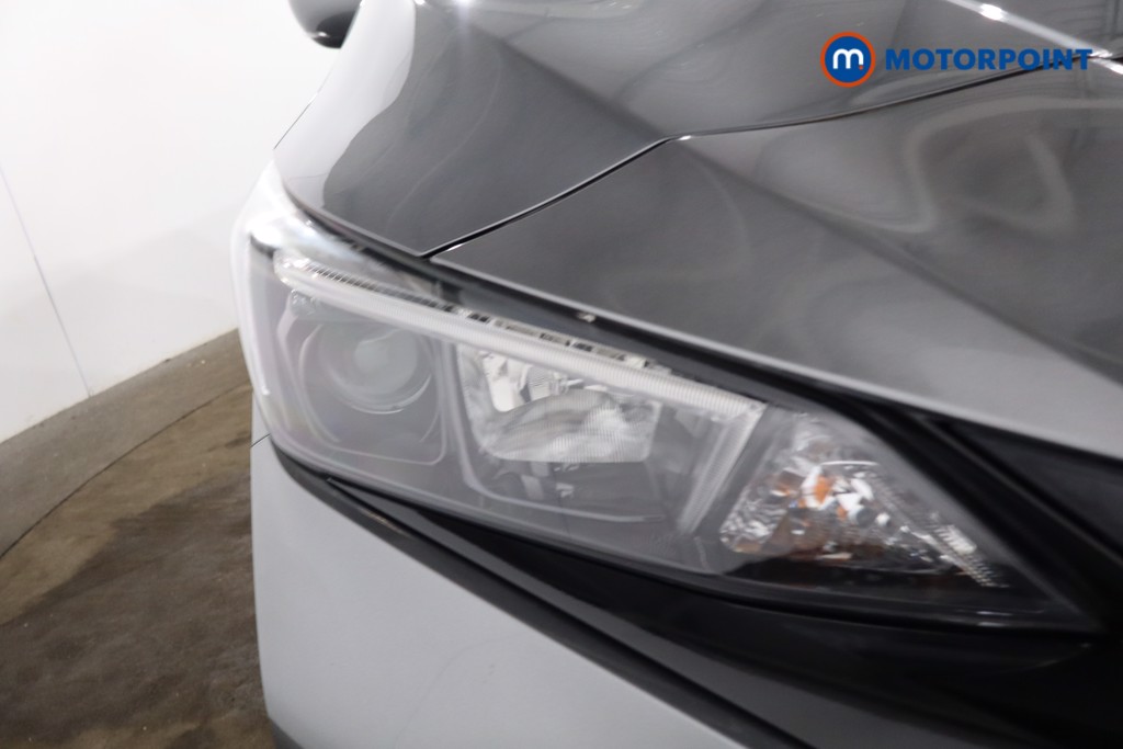Nissan Leaf Acenta Automatic Electric Hatchback - Stock Number (1541850) - 21st supplementary image