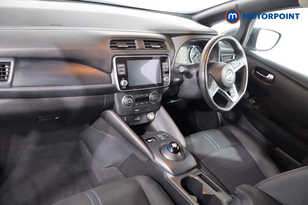 Nissan Leaf Acenta Automatic Electric Hatchback - Stock Number (1541850) - 1st supplementary image
