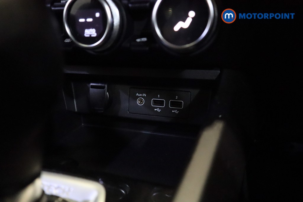 Renault Arkana Iconic Automatic Petrol-Electric Hybrid SUV - Stock Number (1542422) - 19th supplementary image
