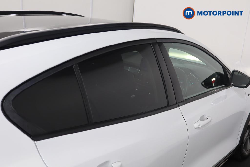 Ford Focus Active Edition Manual Petrol-Electric Hybrid Hatchback - Stock Number (1542681) - 25th supplementary image