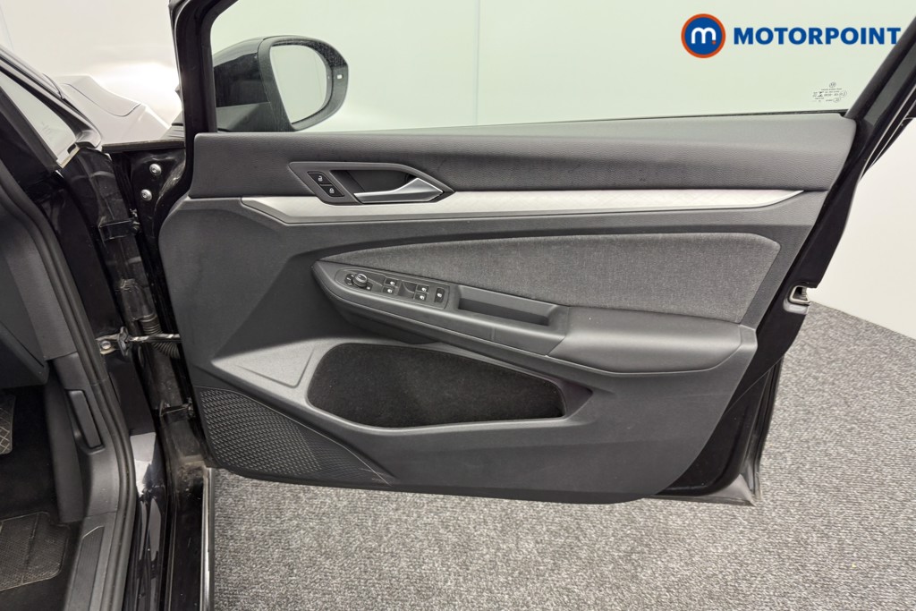 Volkswagen Golf Life Manual Petrol Hatchback - Stock Number (1543050) - 17th supplementary image
