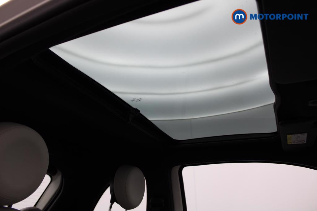 Fiat 500 Dolcevita Manual Petrol-Electric Hybrid Hatchback - Stock Number (1543114) - 20th supplementary image