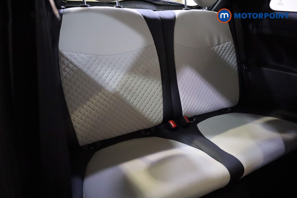 Fiat 500 Dolcevita Manual Petrol-Electric Hybrid Hatchback - Stock Number (1543190) - 7th supplementary image