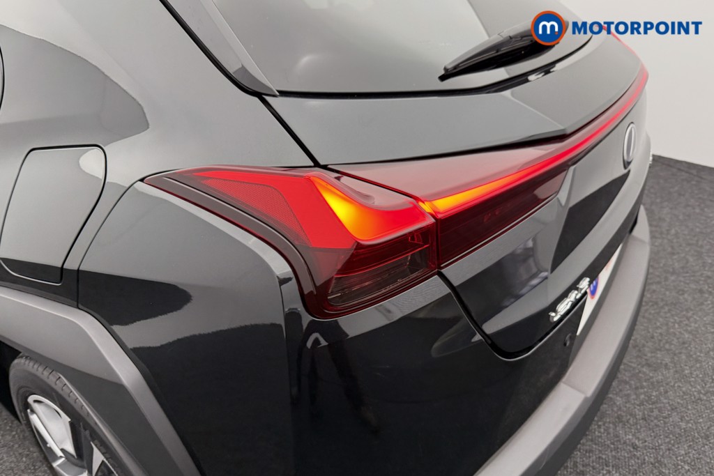 Lexus UX 300E 150Kw 54.3 Kwh 5Dr E-Cvt Takumi Pack Automatic Electric SUV - Stock Number (1543838) - 29th supplementary image
