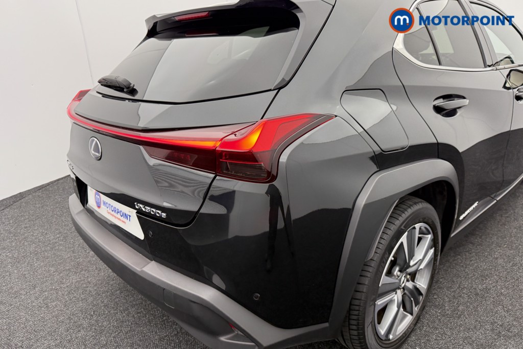 Lexus UX 300E 150Kw 54.3 Kwh 5Dr E-Cvt Takumi Pack Automatic Electric SUV - Stock Number (1543838) - 30th supplementary image