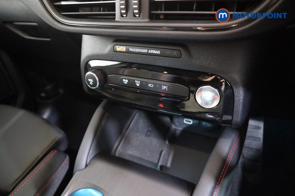 Ford Kuga St-Line X Automatic Petrol Plug-In Hybrid SUV - Stock Number (1544429) - 7th supplementary image