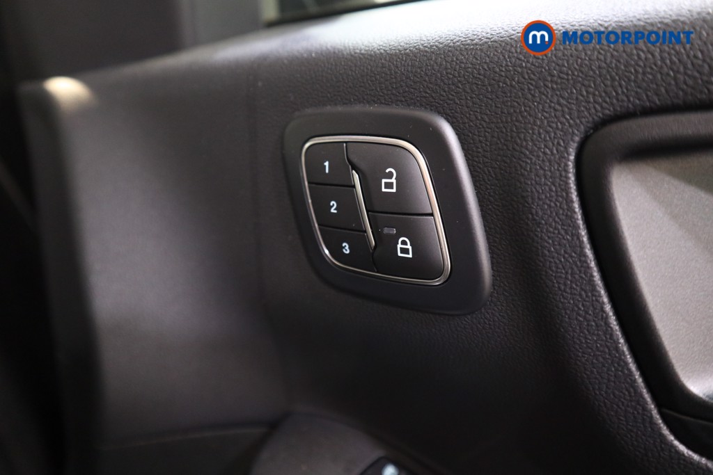 Ford Kuga St-Line X Automatic Petrol Plug-In Hybrid SUV - Stock Number (1544429) - 11th supplementary image