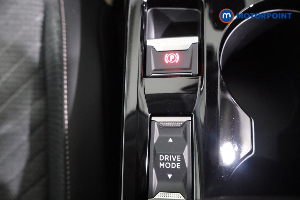 Peugeot 208 Allure Manual Petrol Hatchback - Stock Number (1544795) - 5th supplementary image