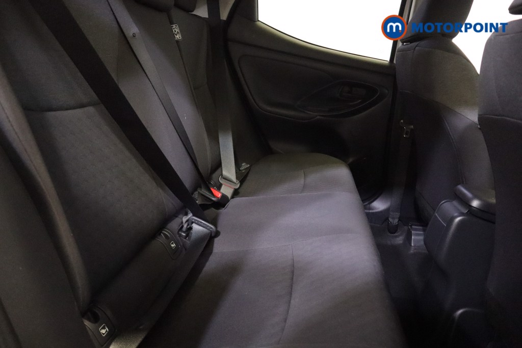 Toyota Yaris Design Automatic Petrol-Electric Hybrid Hatchback - Stock Number (1545307) - 22nd supplementary image