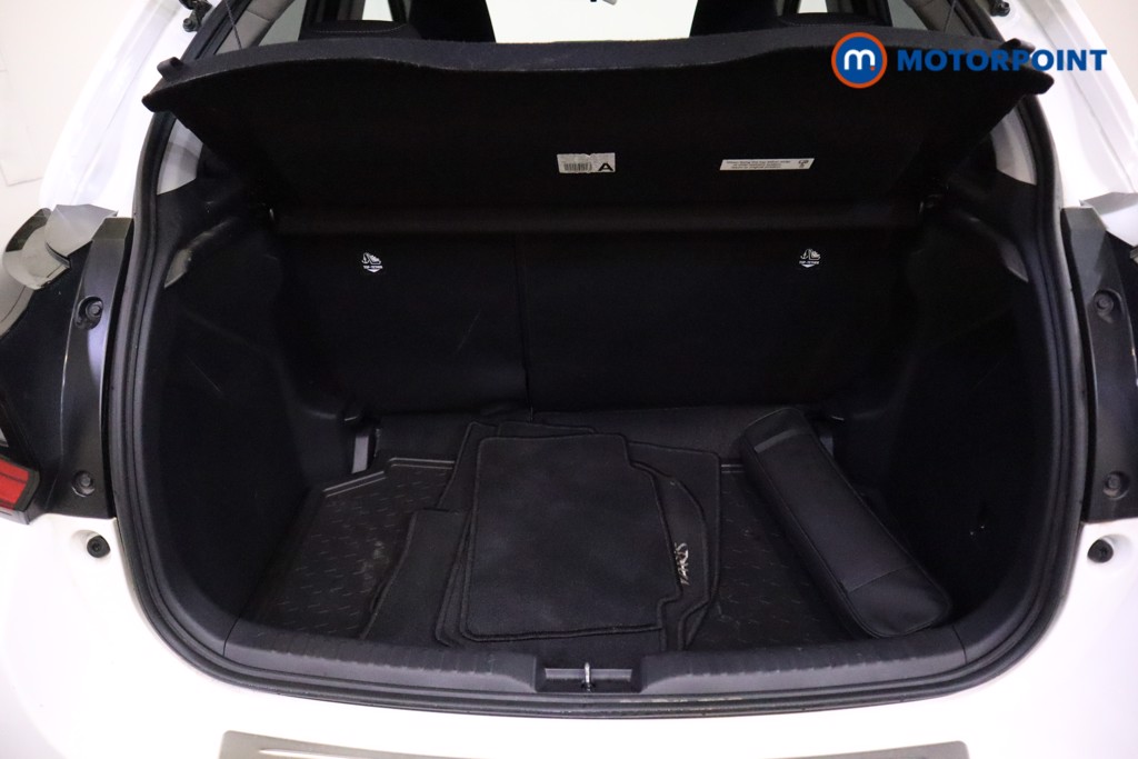 Toyota Yaris Design Automatic Petrol-Electric Hybrid Hatchback - Stock Number (1545307) - 24th supplementary image