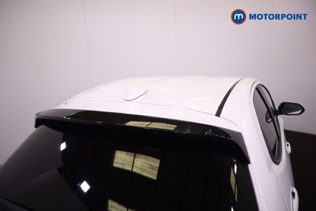 Toyota Yaris Design Automatic Petrol-Electric Hybrid Hatchback - Stock Number (1545307) - 29th supplementary image