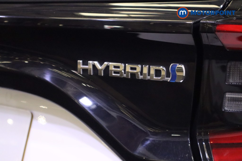 Toyota Yaris Design Automatic Petrol-Electric Hybrid Hatchback - Stock Number (1545307) - 31st supplementary image