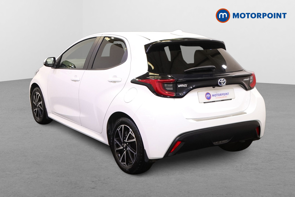 Toyota Yaris Design Automatic Petrol-Electric Hybrid Hatchback - Stock Number (1545307) - Passenger side rear corner