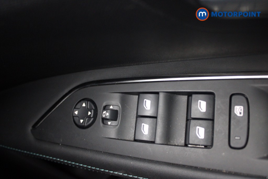 Peugeot 3008 Allure Premium Automatic Petrol Plug-In Hybrid SUV - Stock Number (1545533) - 15th supplementary image