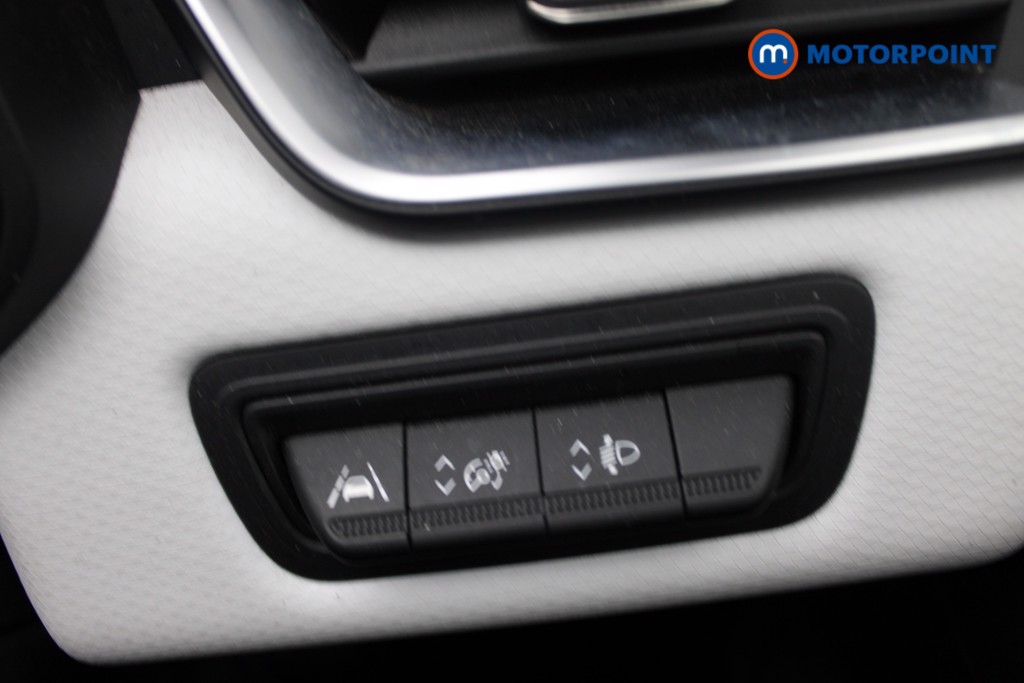 Renault Clio Techno Manual Petrol Hatchback - Stock Number (1545712) - 13th supplementary image
