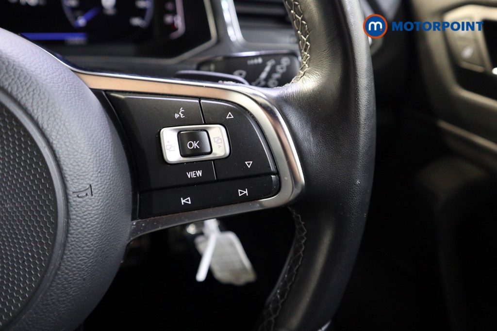 Volkswagen T-Roc R-Line Automatic Petrol SUV - Stock Number (1546419) - 4th supplementary image