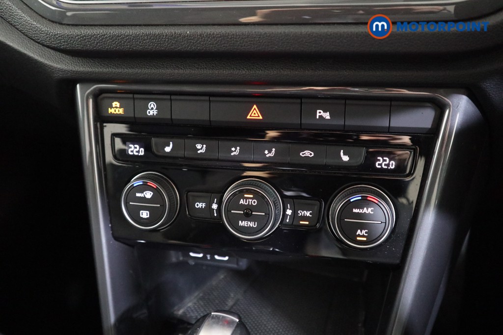 Volkswagen T-Roc R-Line Automatic Petrol SUV - Stock Number (1546419) - 8th supplementary image