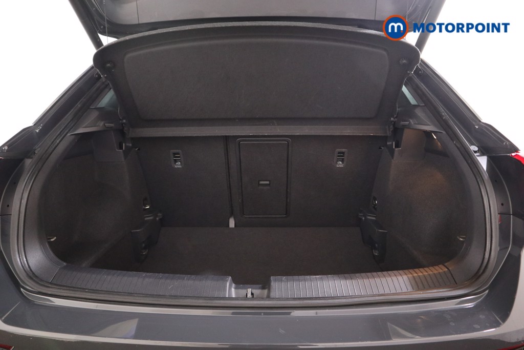 Volkswagen T-Roc R-Line Automatic Petrol SUV - Stock Number (1546419) - 16th supplementary image