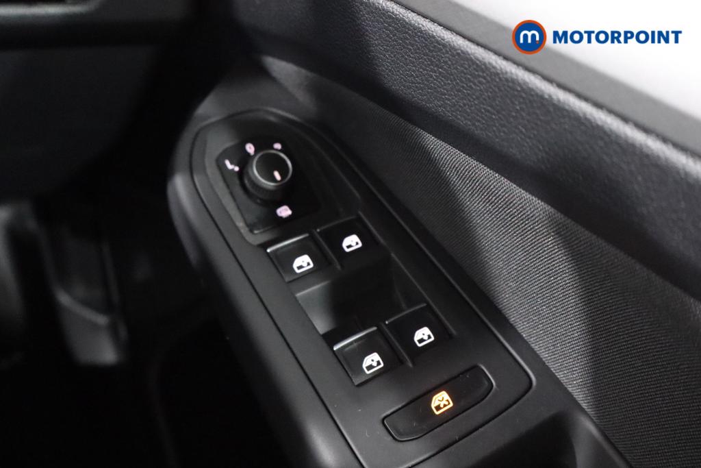 Volkswagen Golf Life Manual Petrol Hatchback - Stock Number (1546464) - 9th supplementary image